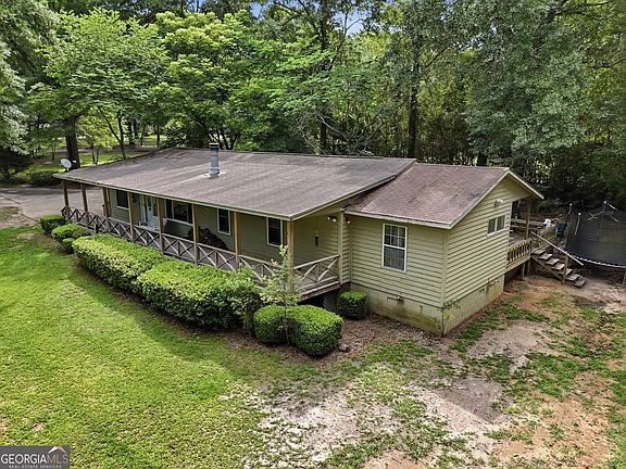 4th image of 203 Brookwood Ln