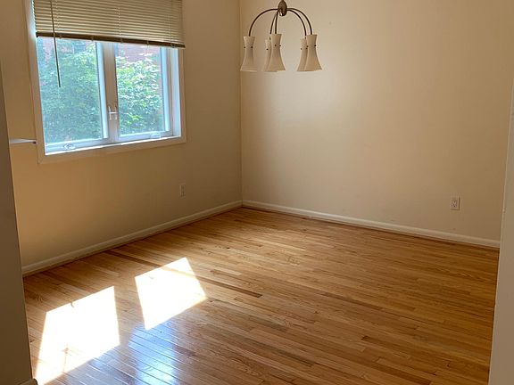 3rd image of 149 Fountain St