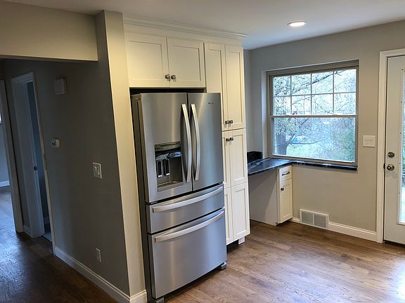 5th image of 2684 Gayle Ct