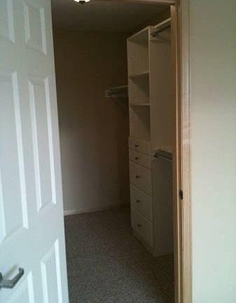 4th image of 8521 Parkvilla Dr APT 109W