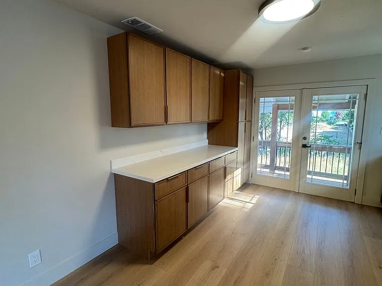 4829 Chico St — Photo 9
