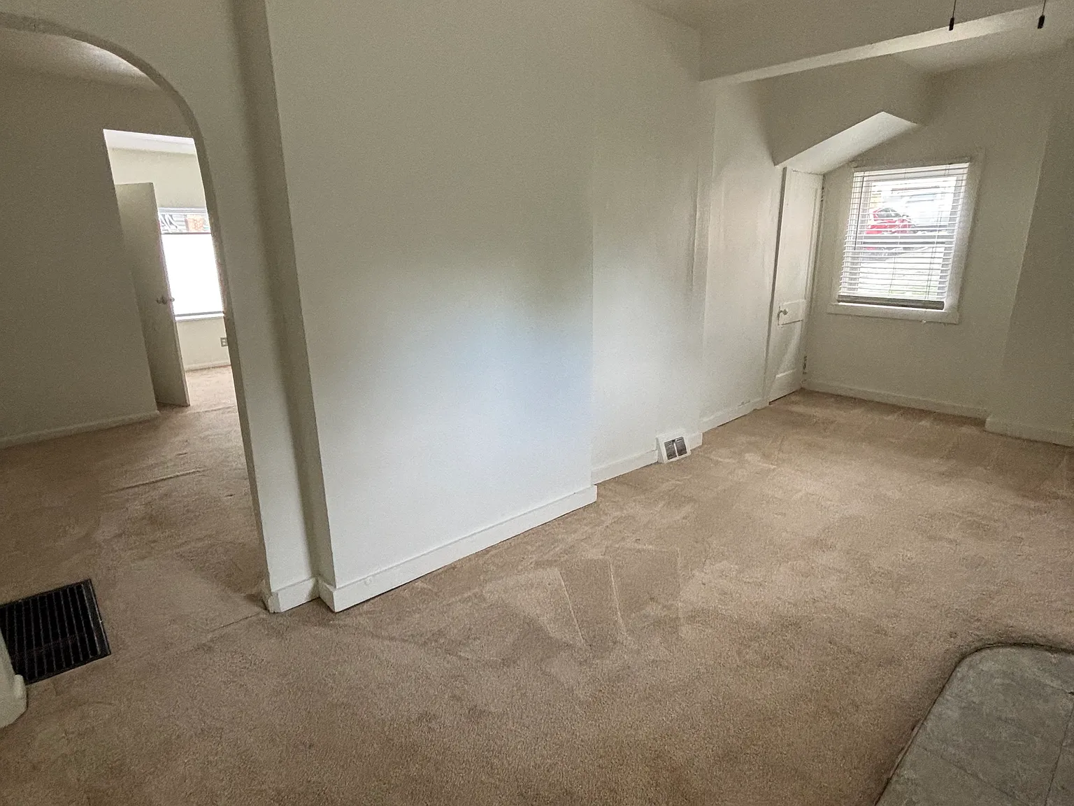 Studio, $1,100 — Photo 4
