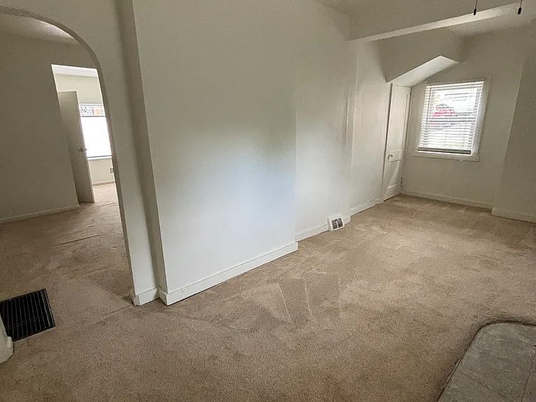 207 Kearsarge St #1 — Photo 4
