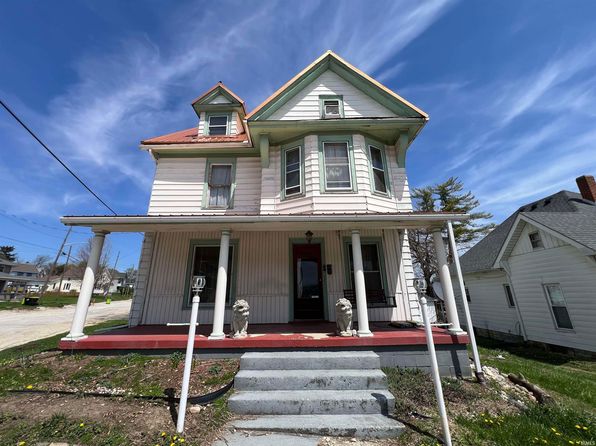 857 Byron St, Huntington, IN 46750