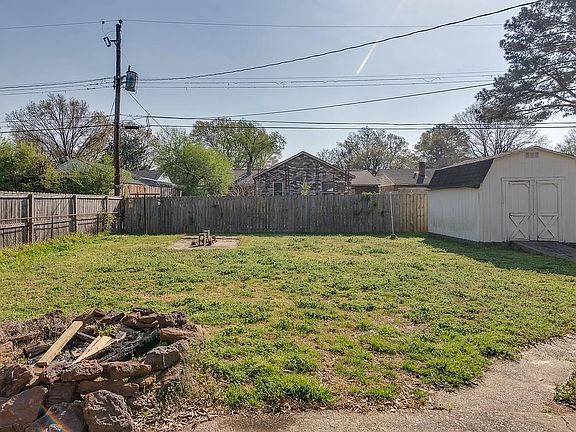 3rd image of 1770 Hood St