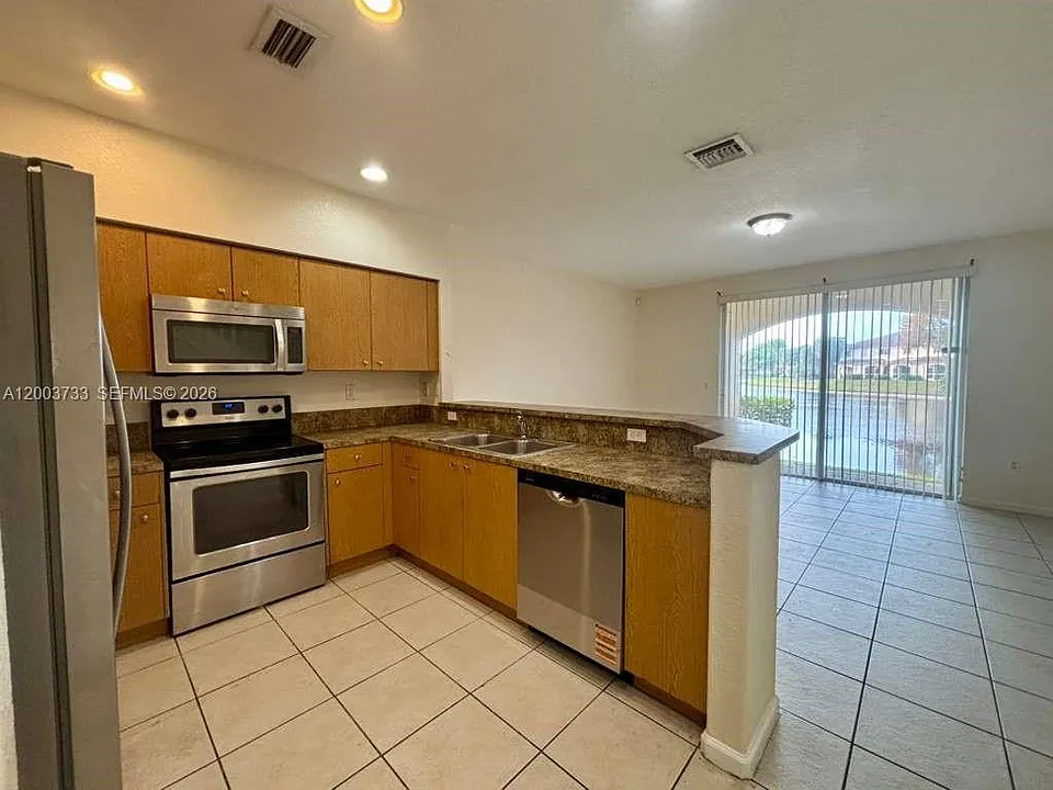 8375 SW 29th St #8735