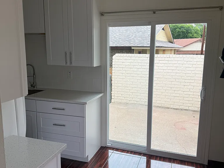 302 Bonnie Dr #A — Photo 4