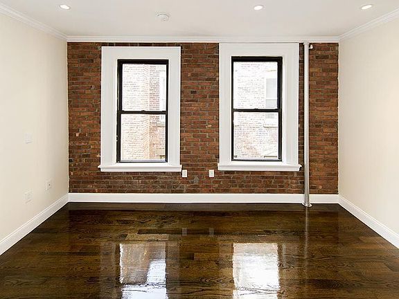 3rd image of 210 E 95th St APT 5C