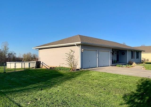 2nd image of 12121 Davis Dr