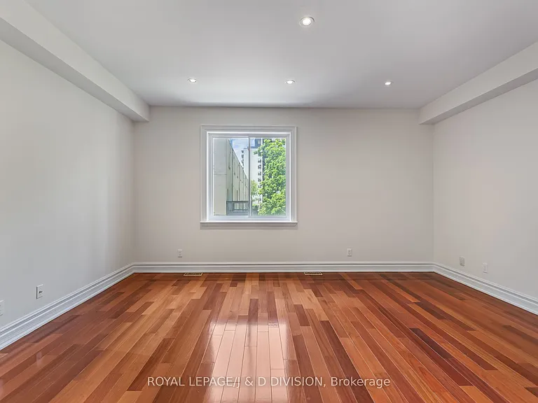 8 Huntley St — Photo 19