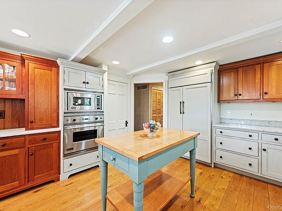 5th image of 12 Harris Road