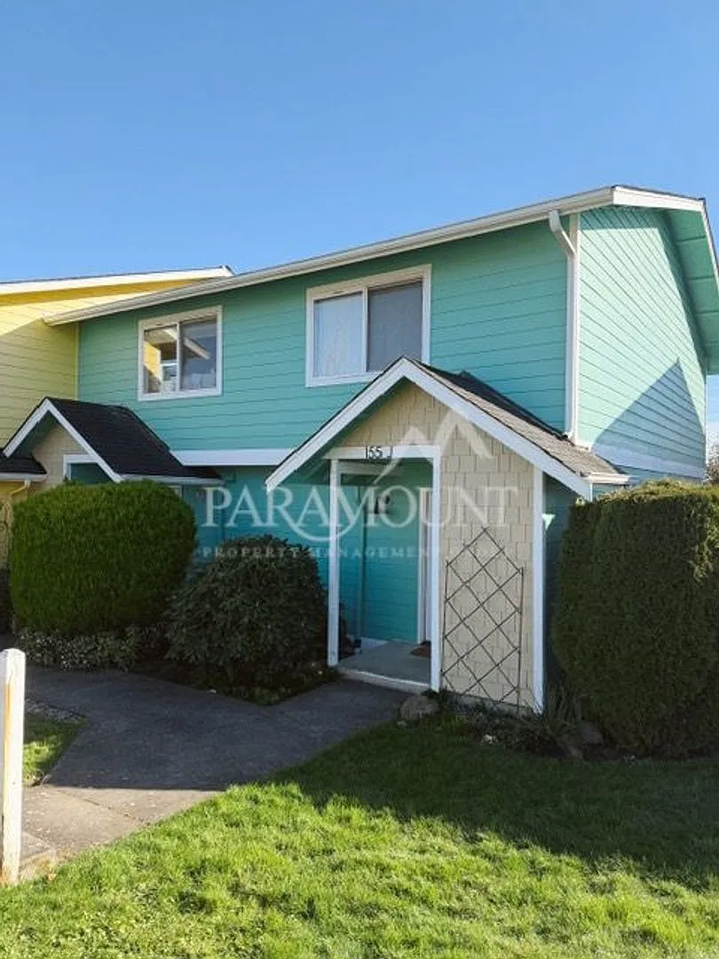 Fully Transformed End Unit in Downtown Poulsbo — Photo 1