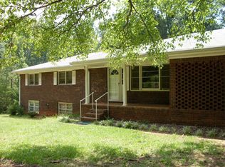 3935 Mason Creek Rd, Winston, GA 30187