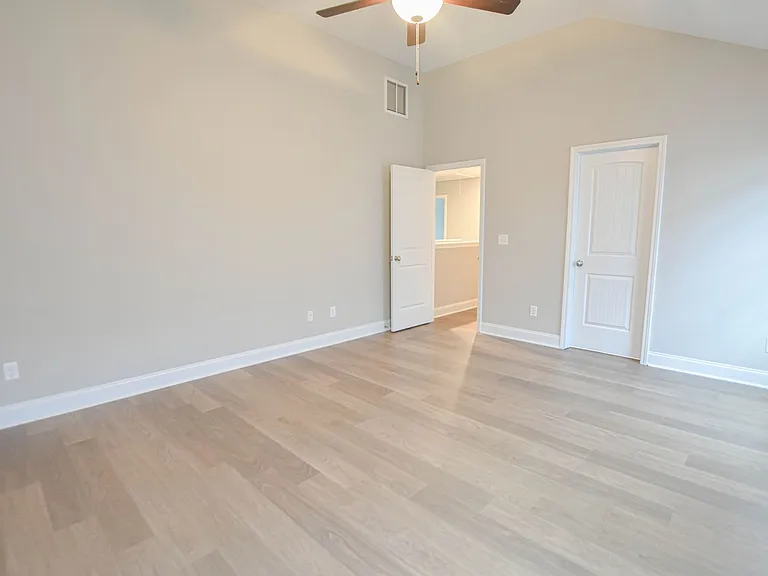 1113 Henry Place Blvd — Photo 12