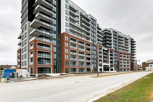 51 Clarington Blvd #7XX Photo 1