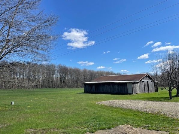 26714 Palmer Rd, Springboro, PA 16435
