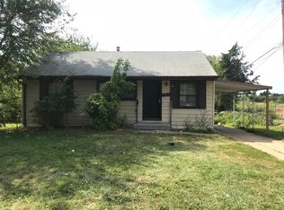 10441 Spring Garden Dr, Saint Louis, MO 63137