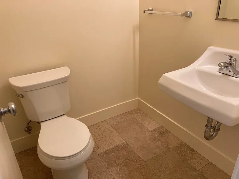 1251 Armistead Rd #C — Photo 7