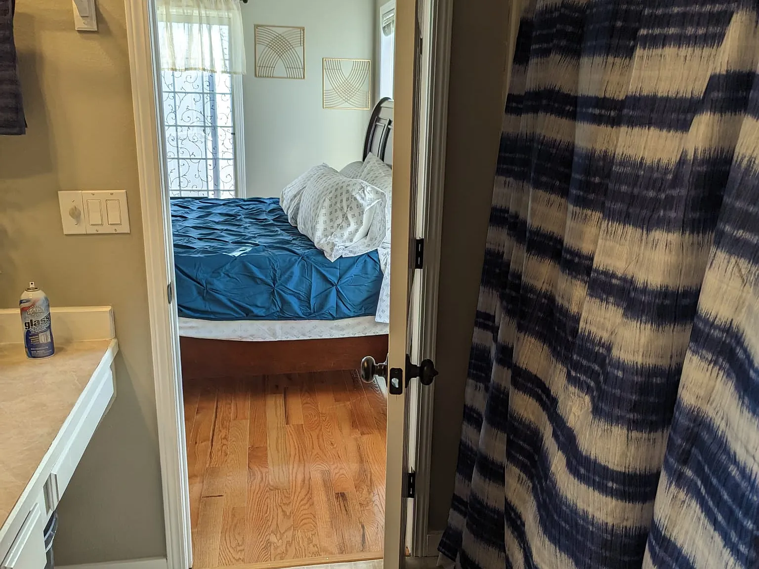 3 bed, 1.5 bath, 1150 sqft, $850 — Photo 4