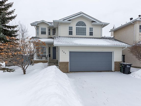 2nd image of 121 Forrest Dr