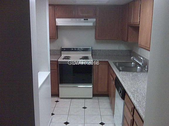 4th image of 5462 S Maryland Pkwy