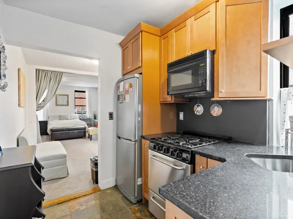 514 West 50th Street 5RW image 1 of 10