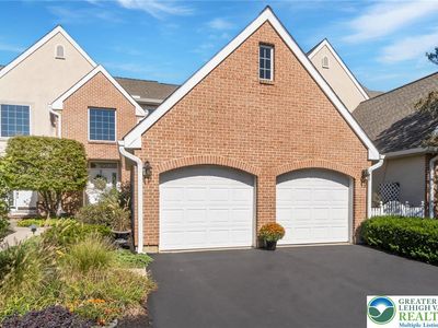 717 Dorset Rd, Allentown, PA, 18104