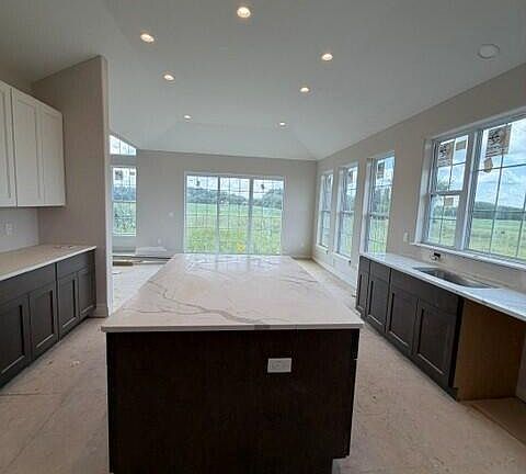 3rd image of 611 Talbots Woods DRIVE