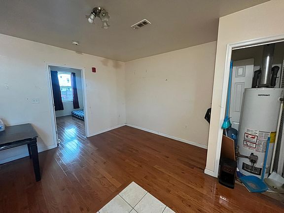 2nd image of 1205 Snyder Ave #3
