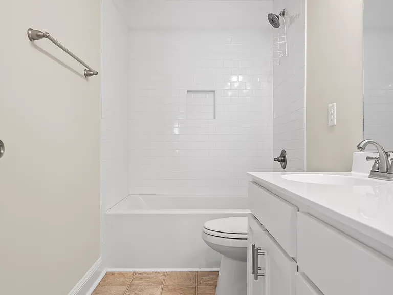 208 Broadleaf Dr — Photo 40
