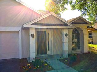 1610 Weaver Dr, Lutz, FL 33559