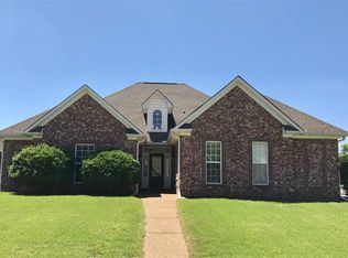 110 Ivybrook Cv, Jackson, TN 38305