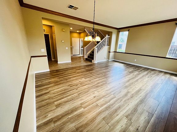 5th image of 27898 Starfall Way
