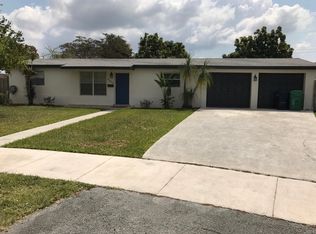 9540 SW 28th St, Miami, FL 33165