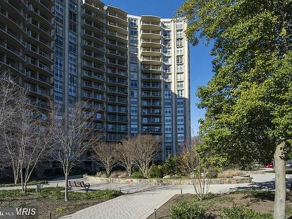 2nd image of 9039 Sligo Creek Pkwy APT 301