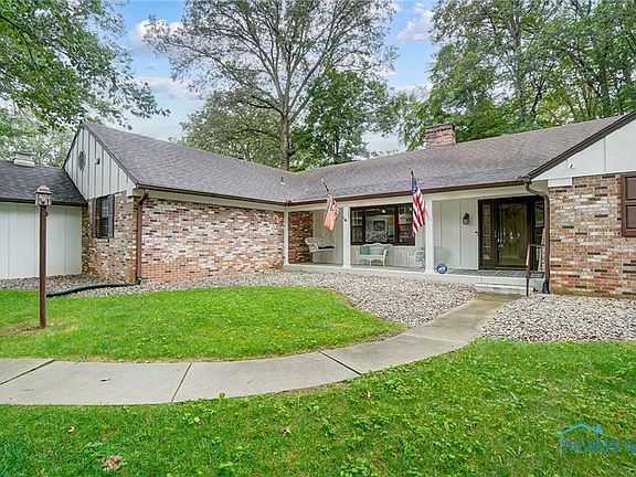 3rd image of 3200 Byrnwyck Dr