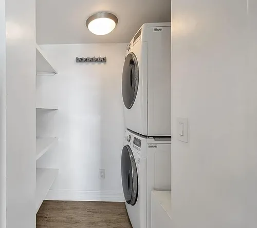 1459 30th Ave #203 Photo 1