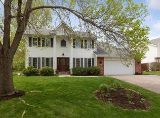 9548 Hillingdon Rd, Woodbury, MN 55125