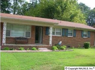903 3rd Ave NW, Arab, AL 35016