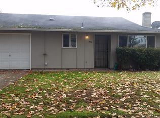 999 N Cloverleaf Loop, Springfield, OR 97477