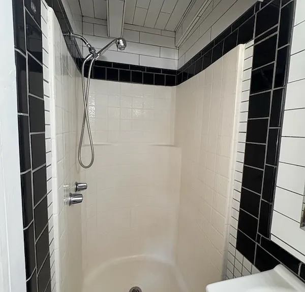 15419 Cimarron Ave #1 — Photo 4