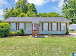 1564 Meadow Ln, Birmingham, AL 35228