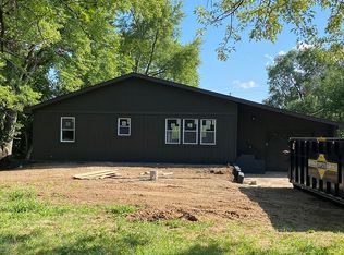 26895 W 207th St, Gardner, KS 66030