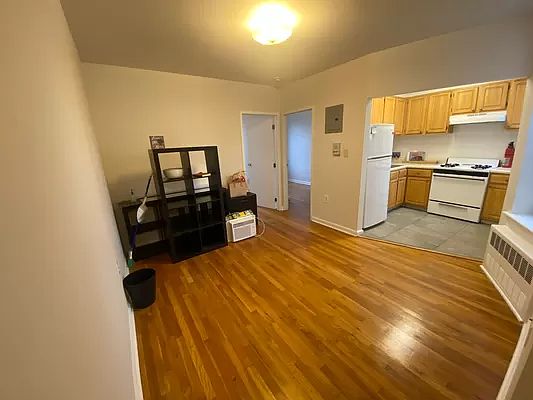 4th image of 78 E 127th St APT 23