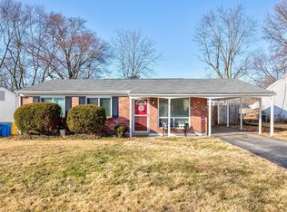 2817 Sugar Tree Ln, Maryland Heights, MO