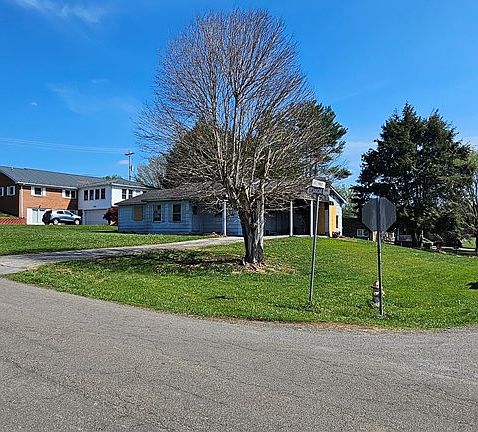 2nd image of 205 Greever Ave