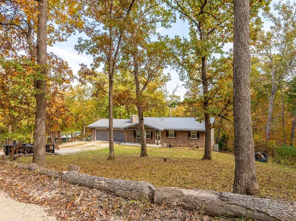 106 Red Bud Ln, Hillsboro, MO 63050