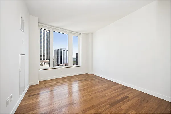 Rented by Douglas Elliman | media 14