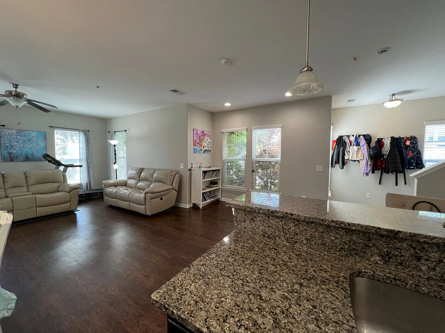 Summer Hill rental in Richmond Hill — Photo 2