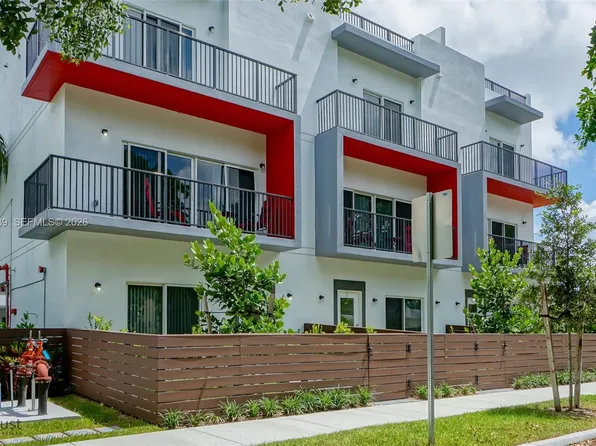 1813 Madison St #2, Hollywood, FL 33020